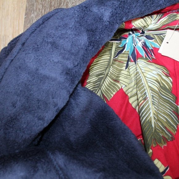 NWT MEN'S TOMMY BAHAMA PLUSH BATH ROBE S/M - Picture 8 of 9